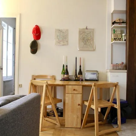 Charming Studio Near Tour Montparnasse Appartamento Parigi